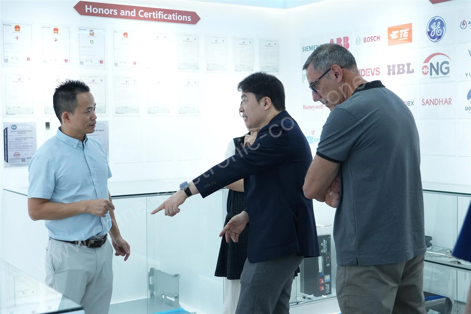 Cooperation Moves From Component Supply To Joint Development Cooperation Moves From Component Supply To Joint Development